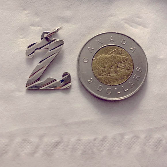 🆕 Sterling Silver pendant Z - Picture 2 of 2